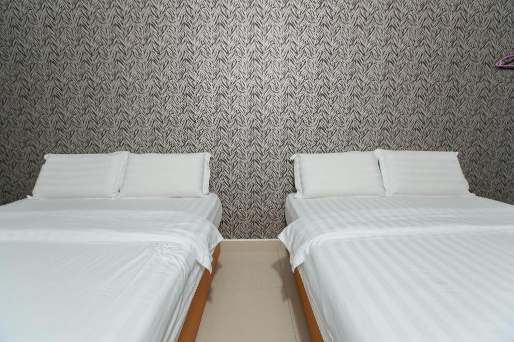 1 Hotel Mahkota Черас Экстерьер фото